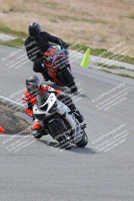 media/Mar-05-2023-TrackXperience (Sun) [[a95d40e56a]]/Group 2/session 2 turn 4/